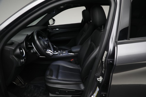 New 2022 Alfa Romeo Stelvio Sprint for sale $52,305 at Bugatti of Greenwich in Greenwich CT 06830 14