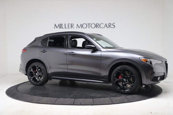 New 2022 Alfa Romeo Stelvio Veloce for sale Sold at Bugatti of Greenwich in Greenwich CT 06830 9