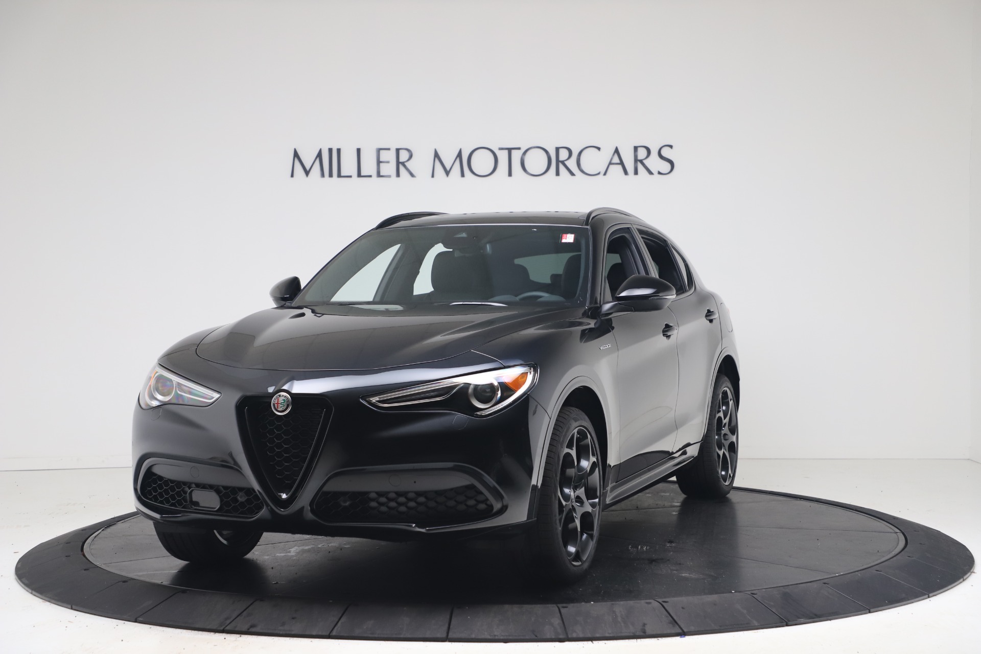 New 2022 Alfa Romeo Stelvio Veloce for sale Sold at Bugatti of Greenwich in Greenwich CT 06830 1