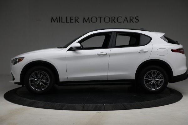 New 2022 Alfa Romeo Stelvio Sprint for sale Sold at Bugatti of Greenwich in Greenwich CT 06830 3