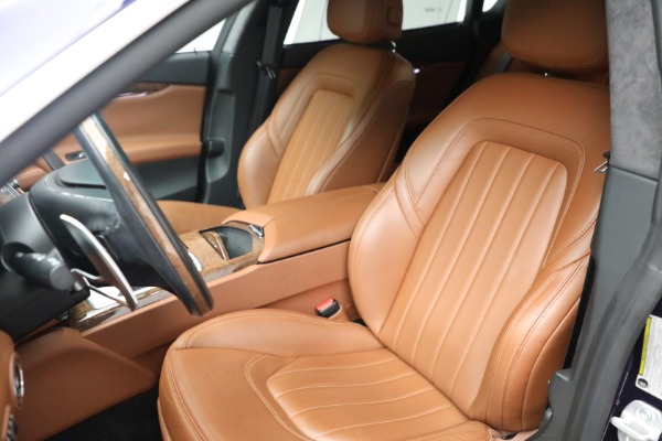 Used 2014 Maserati Quattroporte S Q4 for sale Sold at Bugatti of Greenwich in Greenwich CT 06830 16