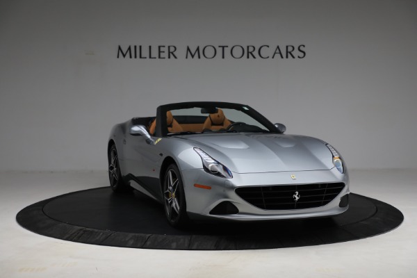 Used 2017 Ferrari California T for sale Sold at Bugatti of Greenwich in Greenwich CT 06830 11