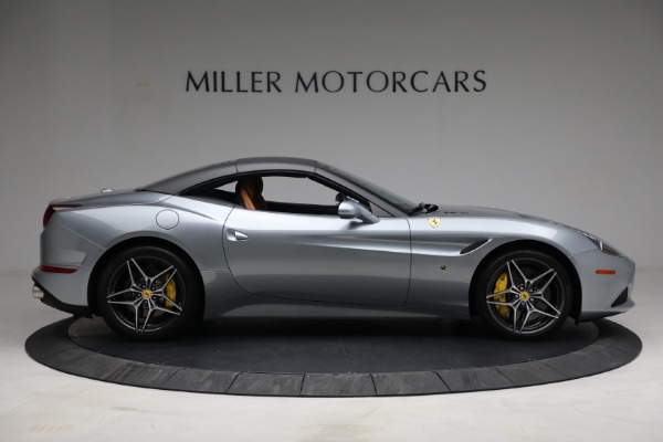 Used 2017 Ferrari California T for sale Sold at Bugatti of Greenwich in Greenwich CT 06830 21