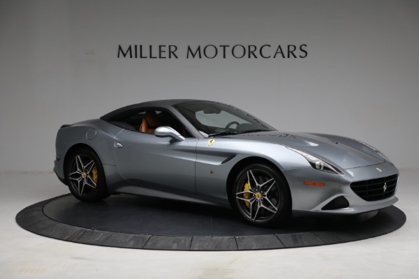 Used 2017 Ferrari California T for sale Sold at Bugatti of Greenwich in Greenwich CT 06830 22