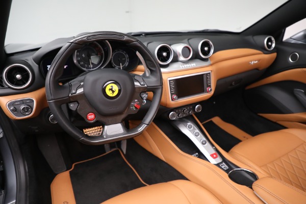 Used 2017 Ferrari California T for sale Sold at Bugatti of Greenwich in Greenwich CT 06830 25
