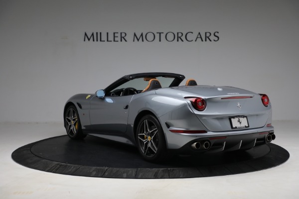 Used 2017 Ferrari California T for sale Sold at Bugatti of Greenwich in Greenwich CT 06830 5