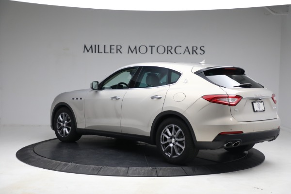 Used 2018 Maserati Levante for sale Sold at Bugatti of Greenwich in Greenwich CT 06830 4