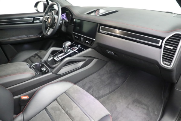 Used 2021 Porsche Cayenne GTS Coupe for sale Sold at Bugatti of Greenwich in Greenwich CT 06830 23