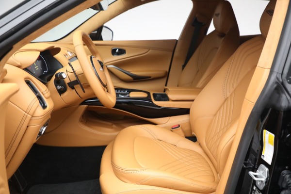 Used 2021 Aston Martin DBX for sale $212,786 at Bugatti of Greenwich in Greenwich CT 06830 14