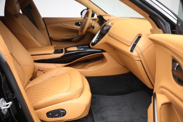 New 2021 Aston Martin DBX for sale $212,786 at Bugatti of Greenwich in Greenwich CT 06830 21