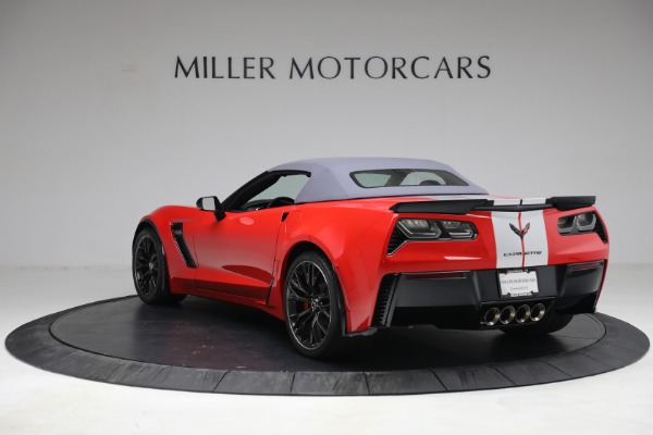 Used 2015 Chevrolet Corvette Z06 for sale Sold at Bugatti of Greenwich in Greenwich CT 06830 17