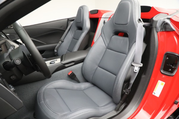 Used 2015 Chevrolet Corvette Z06 for sale Sold at Bugatti of Greenwich in Greenwich CT 06830 27