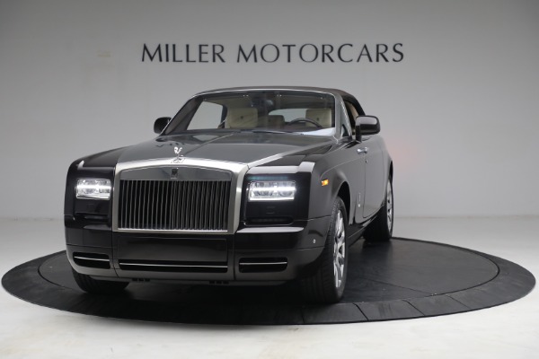 Used 2015 Rolls-Royce Phantom Drophead Coupe for sale Sold at Bugatti of Greenwich in Greenwich CT 06830 14