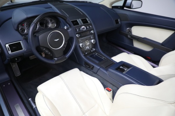 Used 2009 Aston Martin V8 Vantage Roadster for sale Sold at Bugatti of Greenwich in Greenwich CT 06830 13