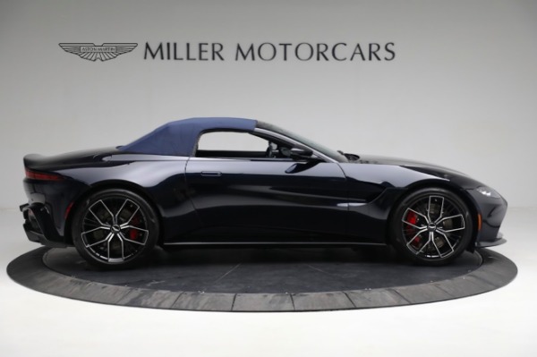 Used 2021 Aston Martin Vantage Roadster for sale Sold at Bugatti of Greenwich in Greenwich CT 06830 17
