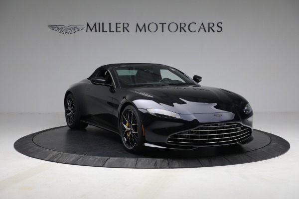 New 2021 Aston Martin Vantage Roadster for sale Sold at Bugatti of Greenwich in Greenwich CT 06830 18