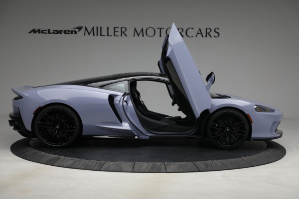 New 2022 McLaren GT Luxe for sale Sold at Bugatti of Greenwich in Greenwich CT 06830 22