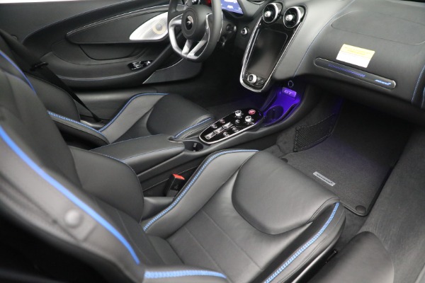 New 2022 McLaren GT Luxe for sale Sold at Bugatti of Greenwich in Greenwich CT 06830 20