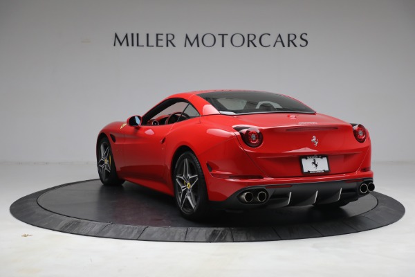 Used 2017 Ferrari California T for sale Sold at Bugatti of Greenwich in Greenwich CT 06830 17