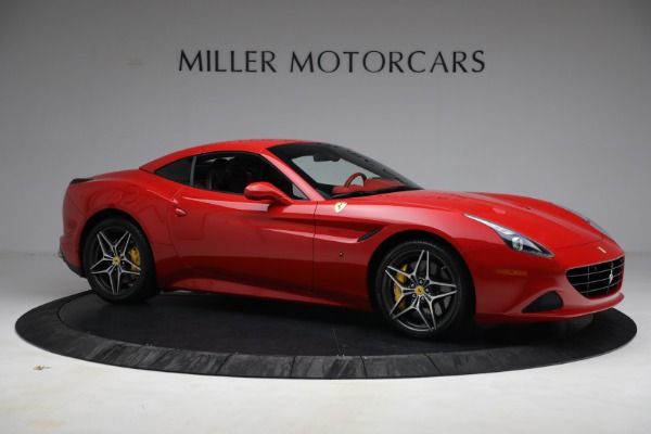 Used 2017 Ferrari California T for sale Sold at Bugatti of Greenwich in Greenwich CT 06830 22