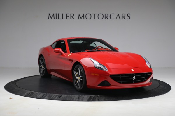 Used 2017 Ferrari California T for sale Sold at Bugatti of Greenwich in Greenwich CT 06830 23