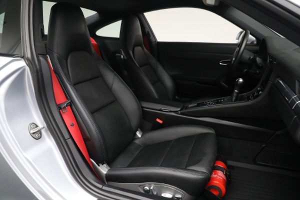Used 2015 Porsche 911 Carrera S for sale $105,900 at Bugatti of Greenwich in Greenwich CT 06830 24