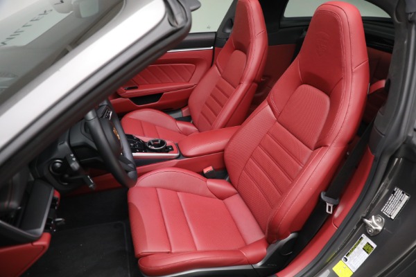 Used 2021 Porsche 911 Targa 4S for sale Sold at Bugatti of Greenwich in Greenwich CT 06830 22
