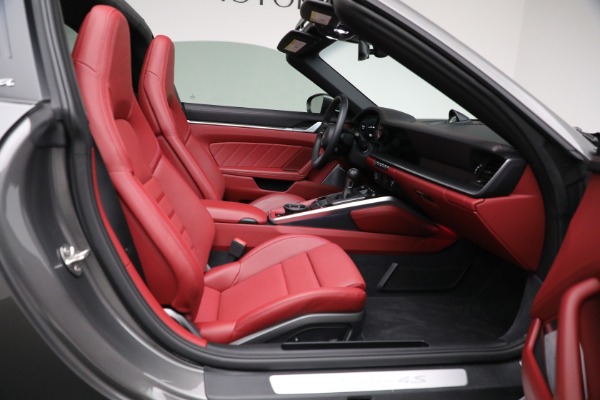 Used 2021 Porsche 911 Targa 4S for sale Sold at Bugatti of Greenwich in Greenwich CT 06830 25