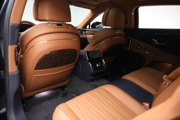 Used 2022 Bentley Flying Spur W12 for sale Sold at Bugatti of Greenwich in Greenwich CT 06830 19