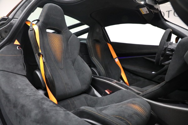 Used 2021 McLaren 765LT for sale Call for price at Bugatti of Greenwich in Greenwich CT 06830 23