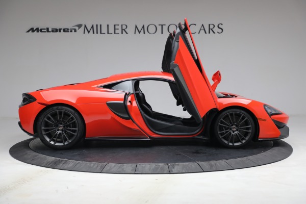 Used 2017 McLaren 570S for sale Sold at Bugatti of Greenwich in Greenwich CT 06830 22
