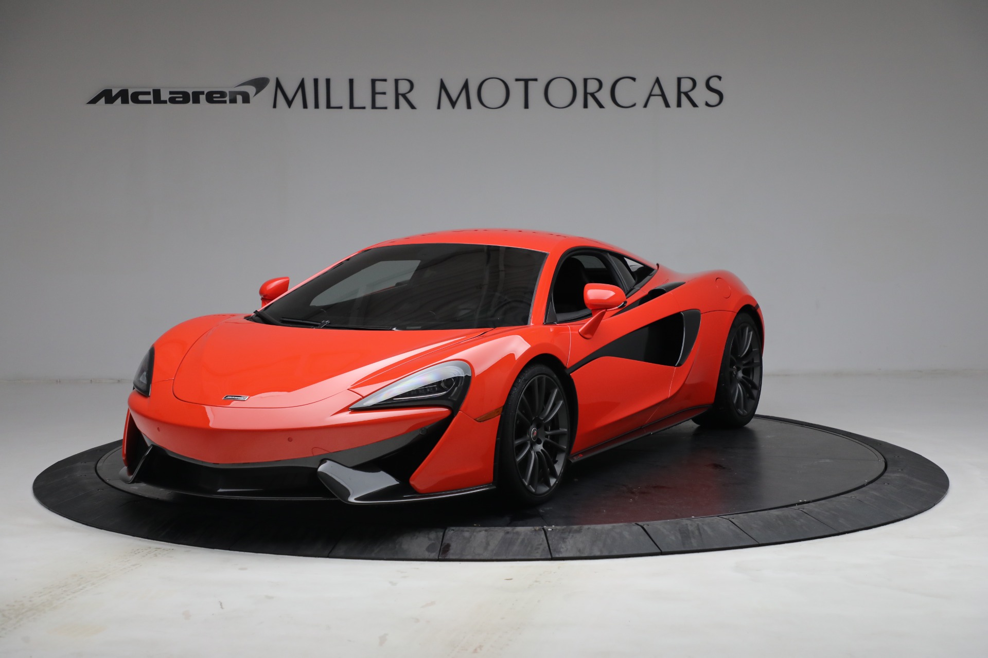 Used 2017 McLaren 570S for sale Sold at Bugatti of Greenwich in Greenwich CT 06830 1