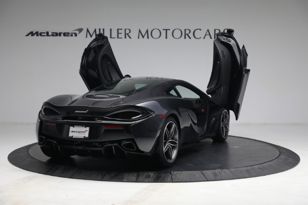 Used 2018 McLaren 570GT for sale Sold at Bugatti of Greenwich in Greenwich CT 06830 20
