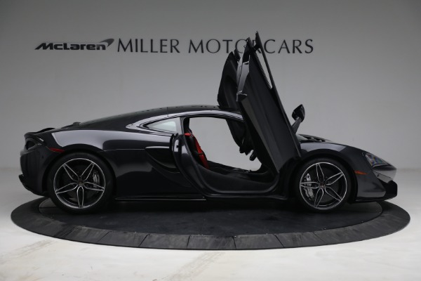 Used 2018 McLaren 570GT for sale Sold at Bugatti of Greenwich in Greenwich CT 06830 22