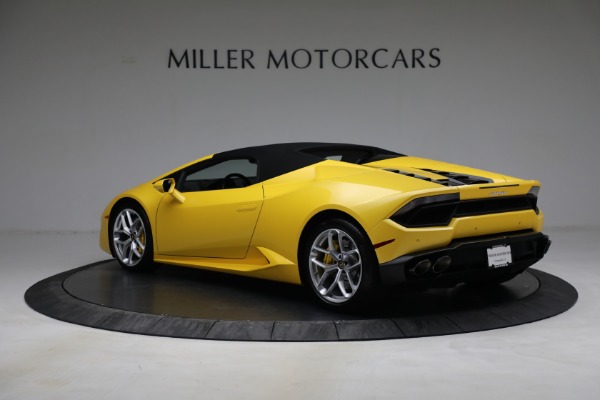 Used 2017 Lamborghini Huracan LP 580-2 Spyder for sale Sold at Bugatti of Greenwich in Greenwich CT 06830 17