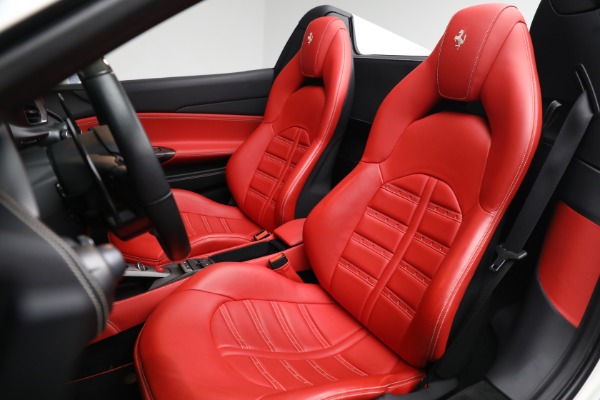 Used 2018 Ferrari 488 Spider for sale $339,900 at Bugatti of Greenwich in Greenwich CT 06830 21