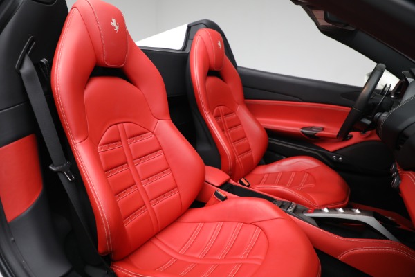 Used 2018 Ferrari 488 Spider for sale $339,900 at Bugatti of Greenwich in Greenwich CT 06830 24