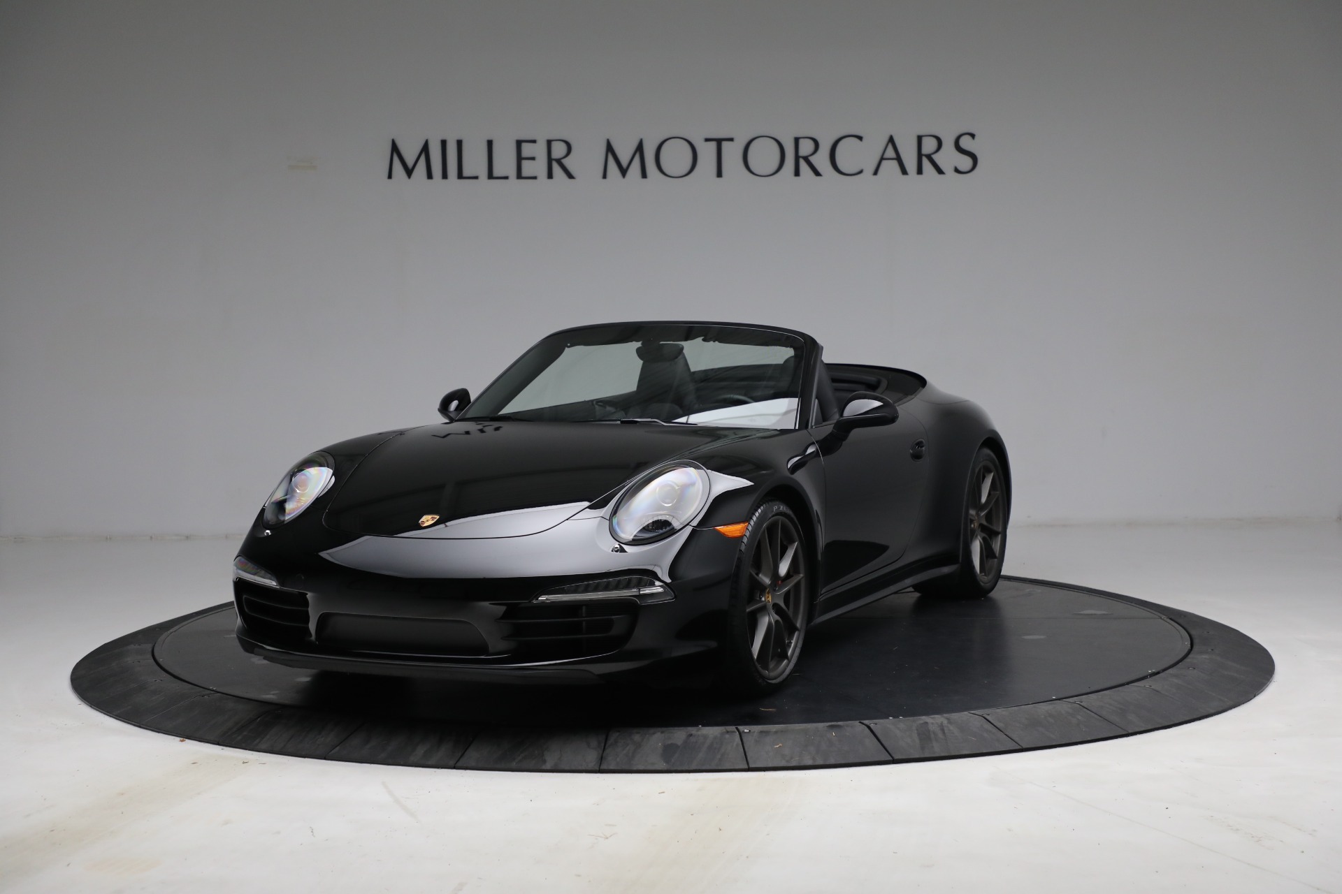 Used 2014 Porsche 911 Carrera 4S for sale Sold at Bugatti of Greenwich in Greenwich CT 06830 1