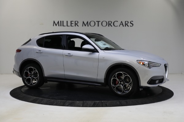 New 2022 Alfa Romeo Stelvio Ti for sale Sold at Bugatti of Greenwich in Greenwich CT 06830 9