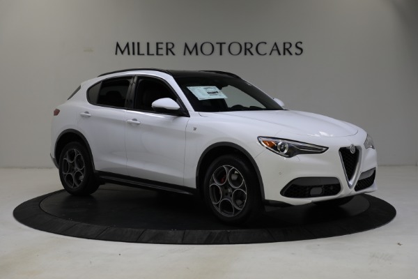 New 2022 Alfa Romeo Stelvio Ti for sale Sold at Bugatti of Greenwich in Greenwich CT 06830 13