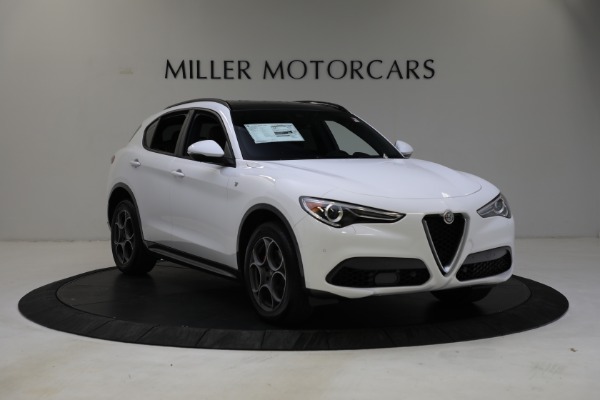 New 2022 Alfa Romeo Stelvio Ti for sale Sold at Bugatti of Greenwich in Greenwich CT 06830 14