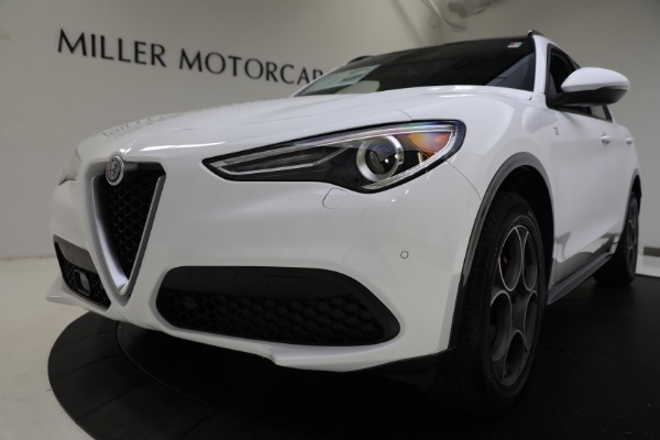 New 2022 Alfa Romeo Stelvio Ti for sale Sold at Bugatti of Greenwich in Greenwich CT 06830 15