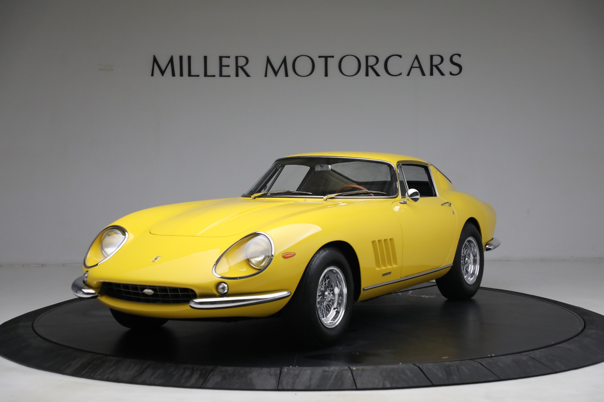 Used 1967 Ferrari 275 GTB/4 for sale Sold at Bugatti of Greenwich in Greenwich CT 06830 1