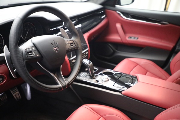 New 2022 Maserati Quattroporte Modena Q4 for sale Sold at Bugatti of Greenwich in Greenwich CT 06830 14
