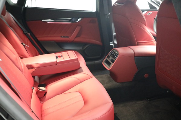 New 2022 Maserati Quattroporte Modena Q4 for sale Call for price at Bugatti of Greenwich in Greenwich CT 06830 15