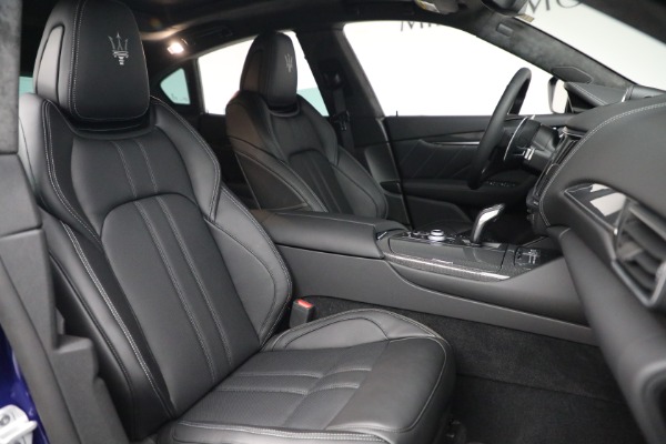 New 2022 Maserati Levante GT for sale $89,126 at Bugatti of Greenwich in Greenwich CT 06830 23