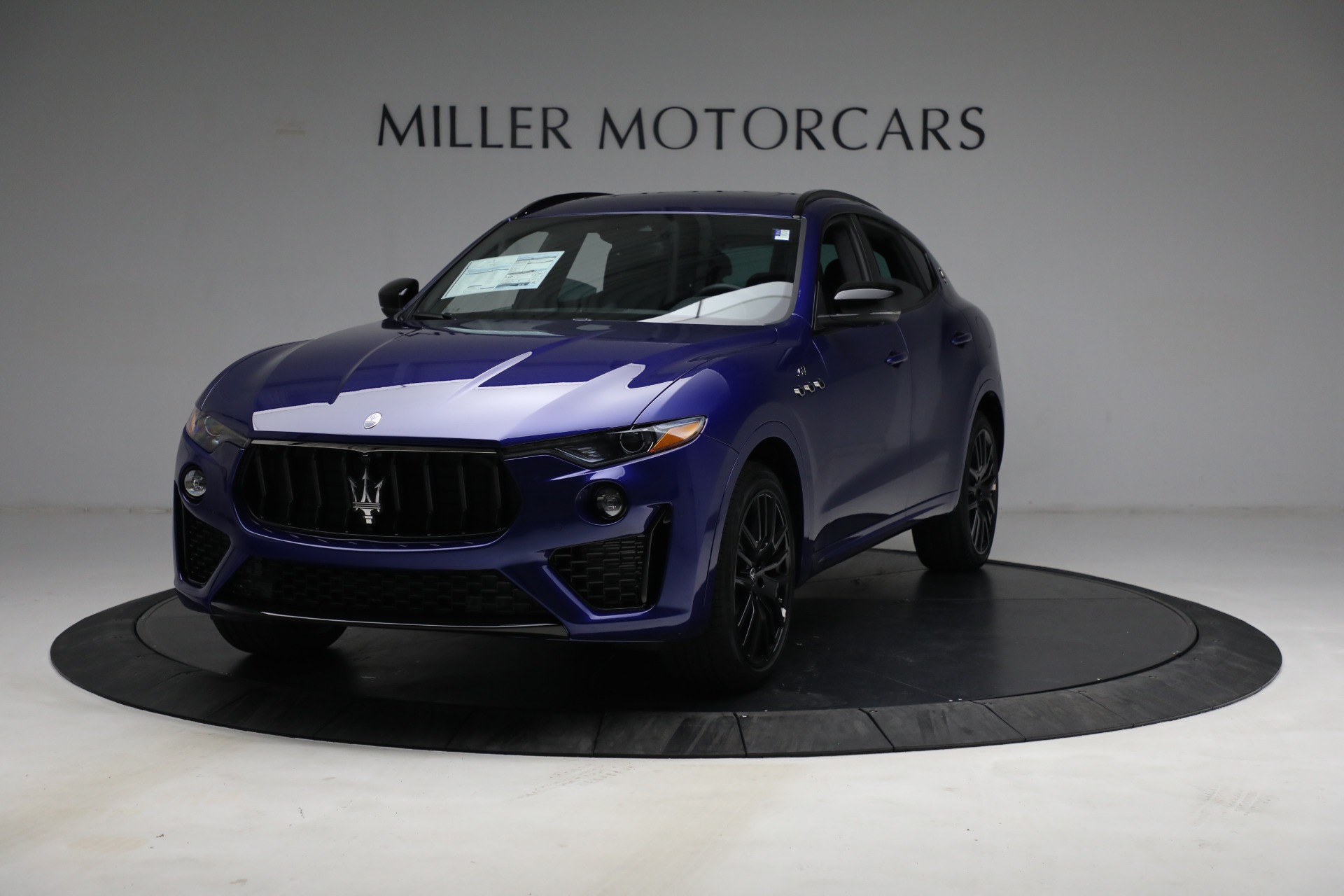 New 2022 Maserati Levante GT for sale $89,126 at Bugatti of Greenwich in Greenwich CT 06830 1