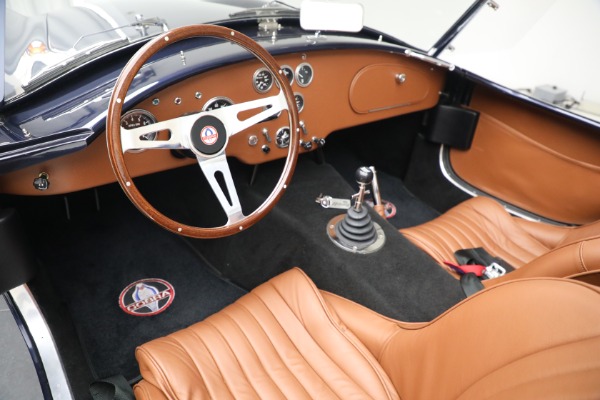 Used 1962 Superformance Cobra 289 Slabside for sale Sold at Bugatti of Greenwich in Greenwich CT 06830 13