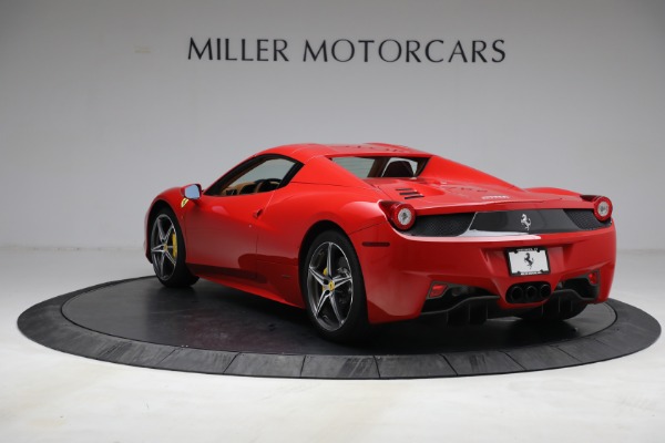 Used 2013 Ferrari 458 Spider for sale Sold at Bugatti of Greenwich in Greenwich CT 06830 17