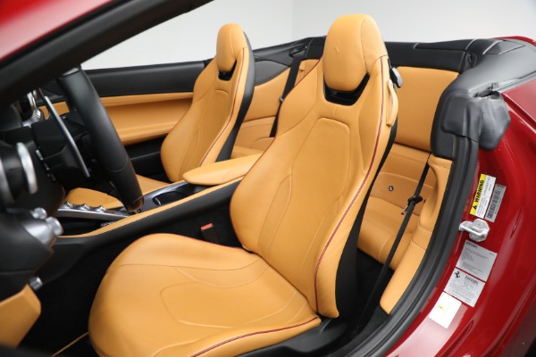 Used 2019 Ferrari Portofino for sale Sold at Bugatti of Greenwich in Greenwich CT 06830 27